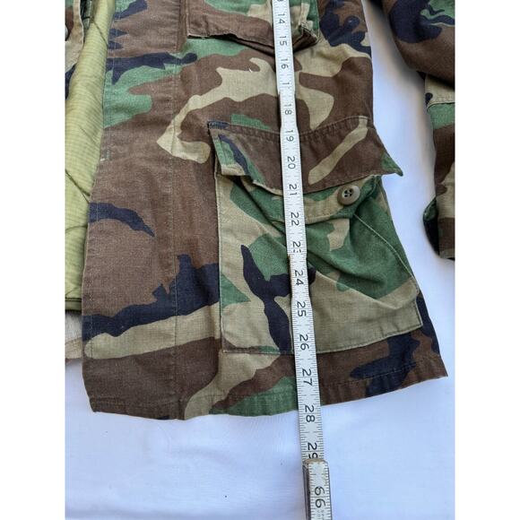 Vtg US ARMY Camo Cargo Jacket Coat w Liner Med 44” Woodland Combat BDU Hot Weath - Picture 8 of 11